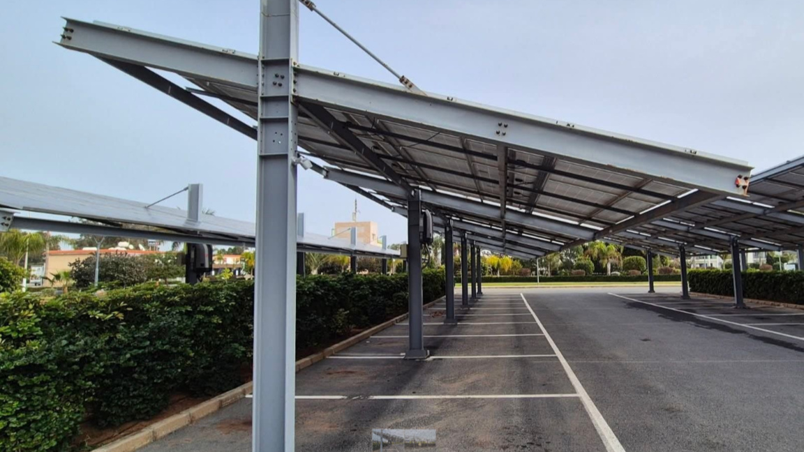 Нов стандарт за гаражни клетки със соларни панели подготвят във Враца