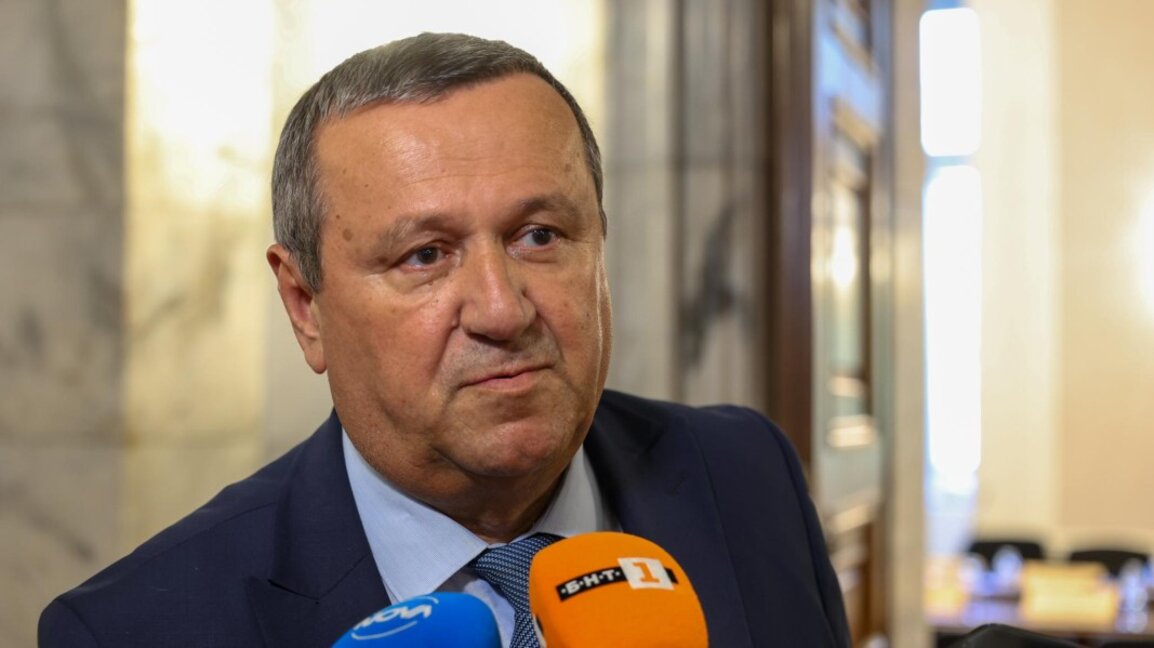 Хасан Адемов