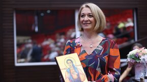 Жюри и публика назвали Аниту Экенову из Лиона "Болгаркой года"-2024