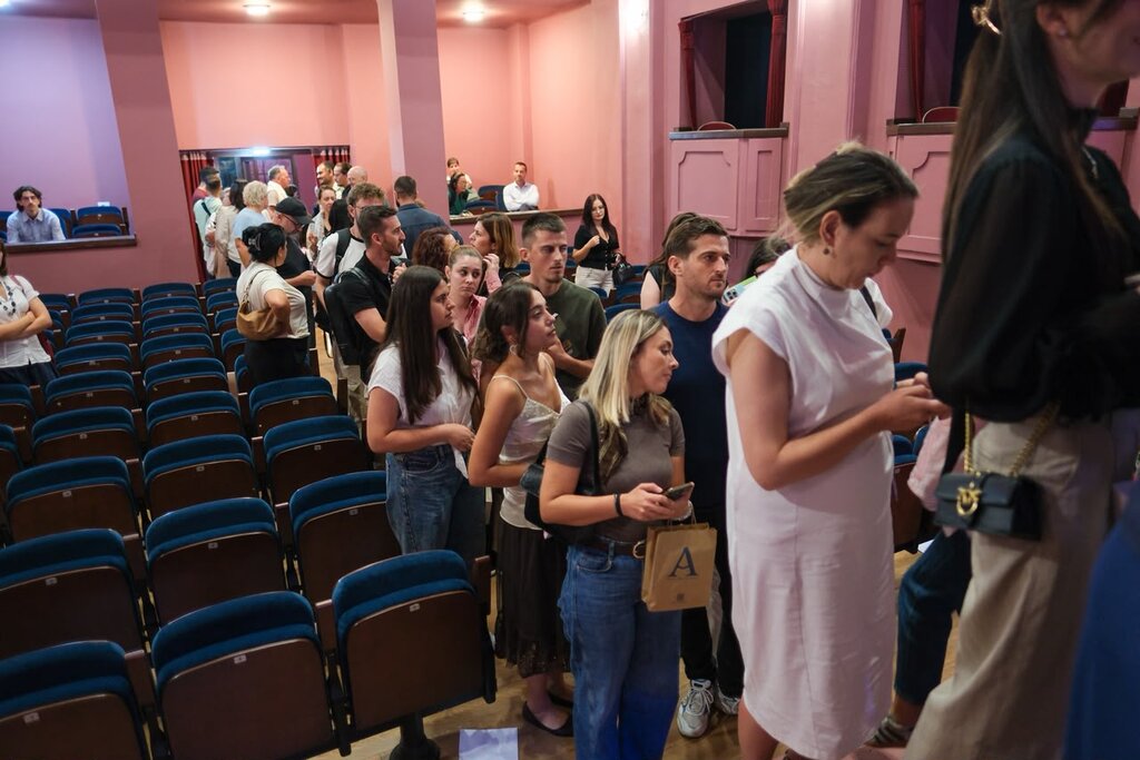 SINTRAK, aty ku fjala kthehet në lëvizje dhe trupi kthehet në varg