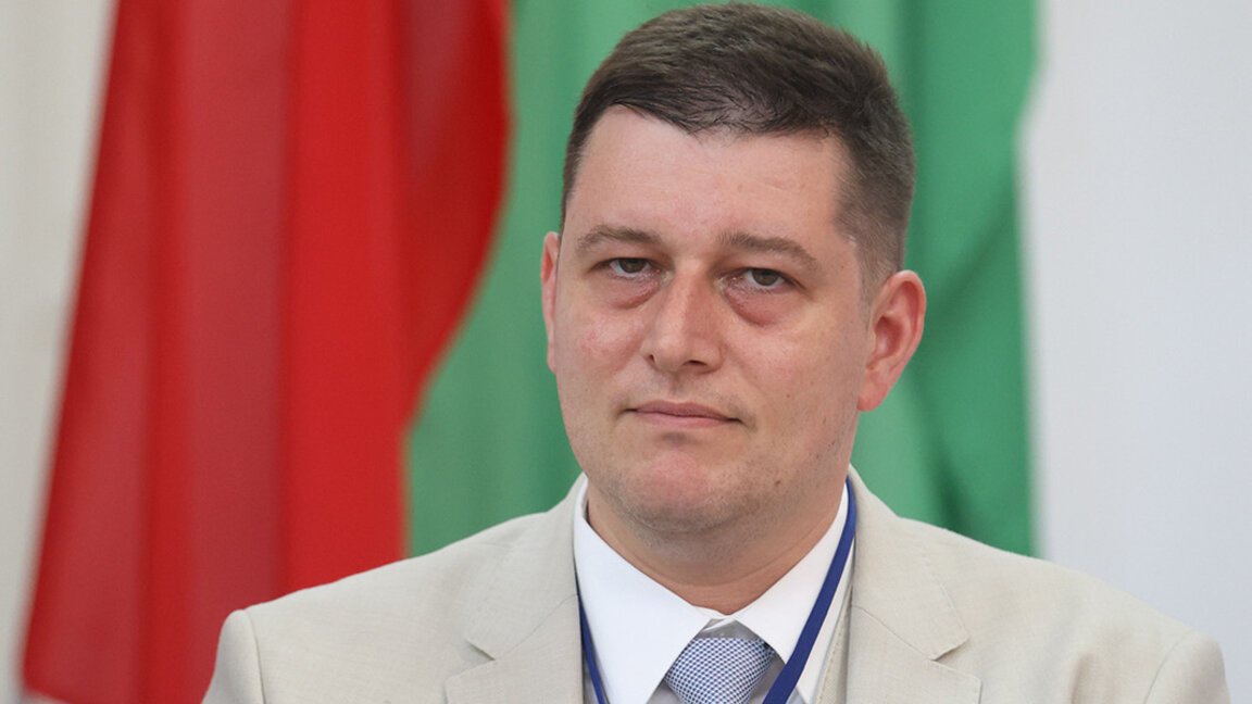 Милен Митев
