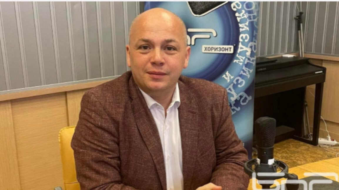 Александър Симов: Активността не е висока, че да има обръщане на настроенията