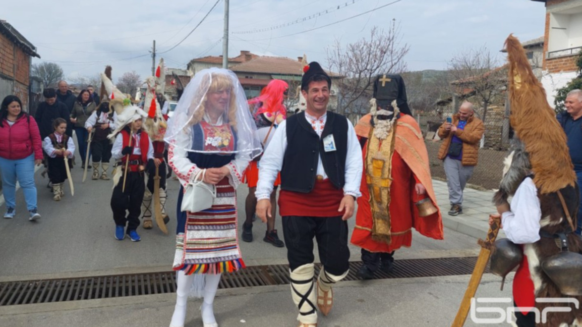 Кукери в Ивайловград
