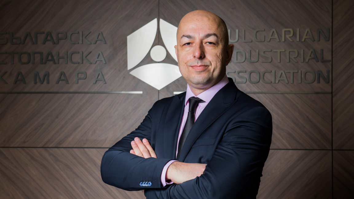 Доц. Ножаров: Вероятно текат договорки за одобряване на Бюджет '27 с Еврогрупата