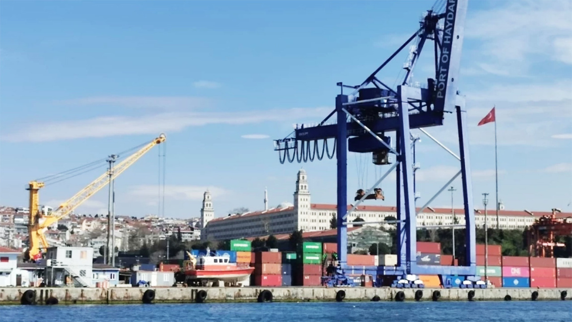 İstanbul Haydarpaşa Limanı