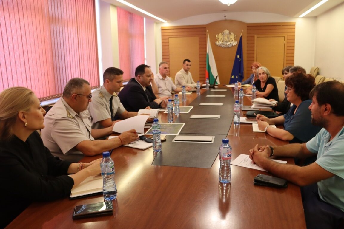 Изграждат нова мрежа за борба с градушките, пилотната площадка ще е в Карнобат