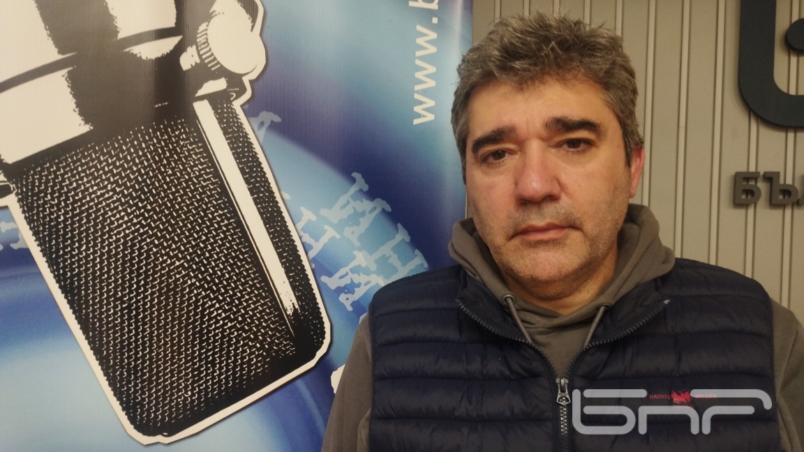 Доц. д-р Костадин Нушев