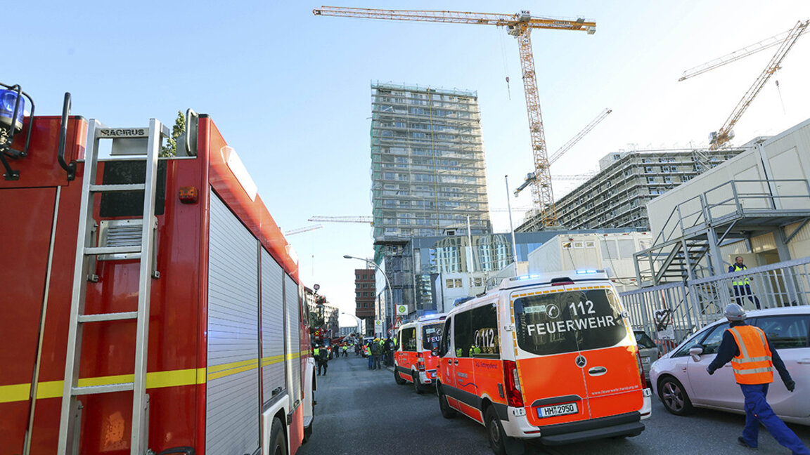 Bulgare nach Bauunfall in Hamburg in schwerem Zustand
