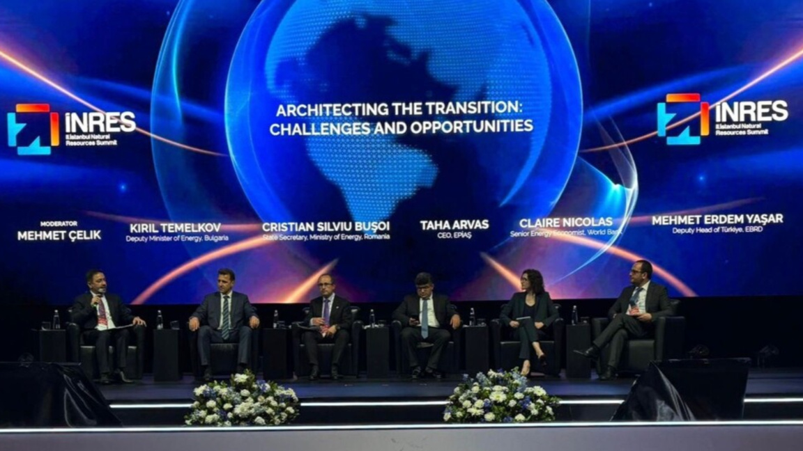 Bulgaria and Azerbaijan seek faster progress on the Green Energy Corridor