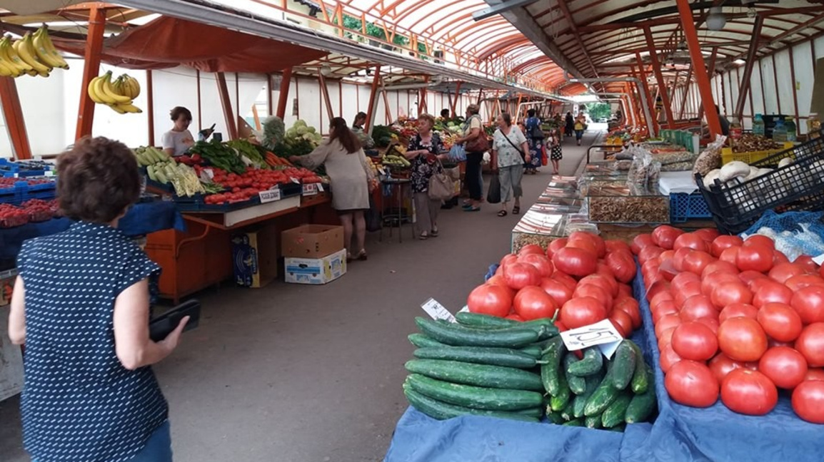 Фермери канят клиентите си в стопанствата