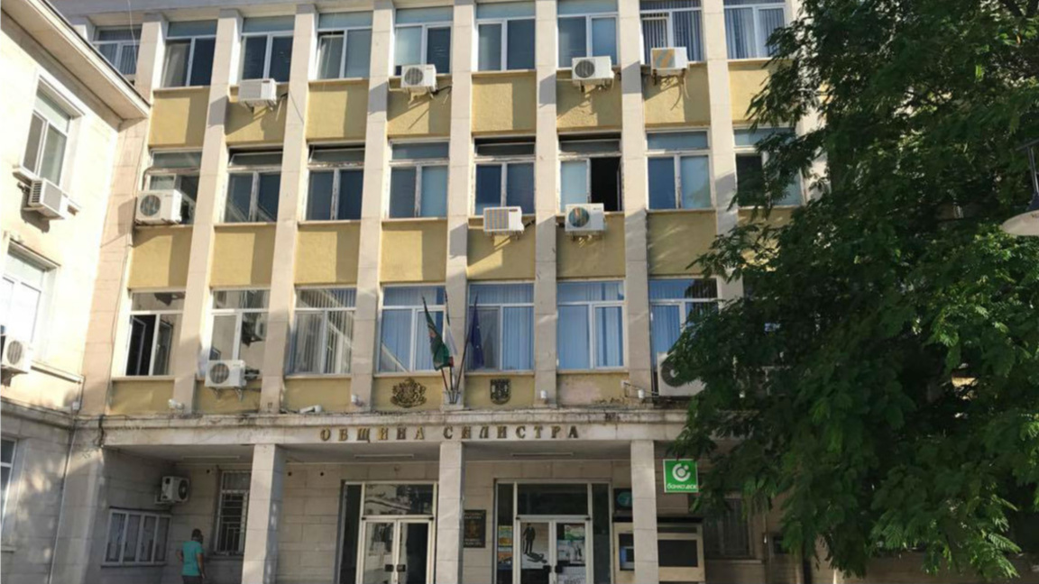 Съветниците в Силистра си запазиха запла...