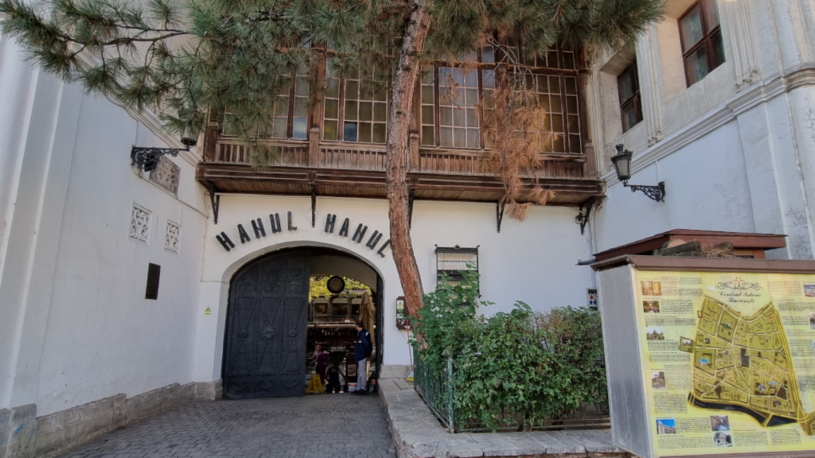 Ученици от Букурещ представят на конкурс български места в румънската столица