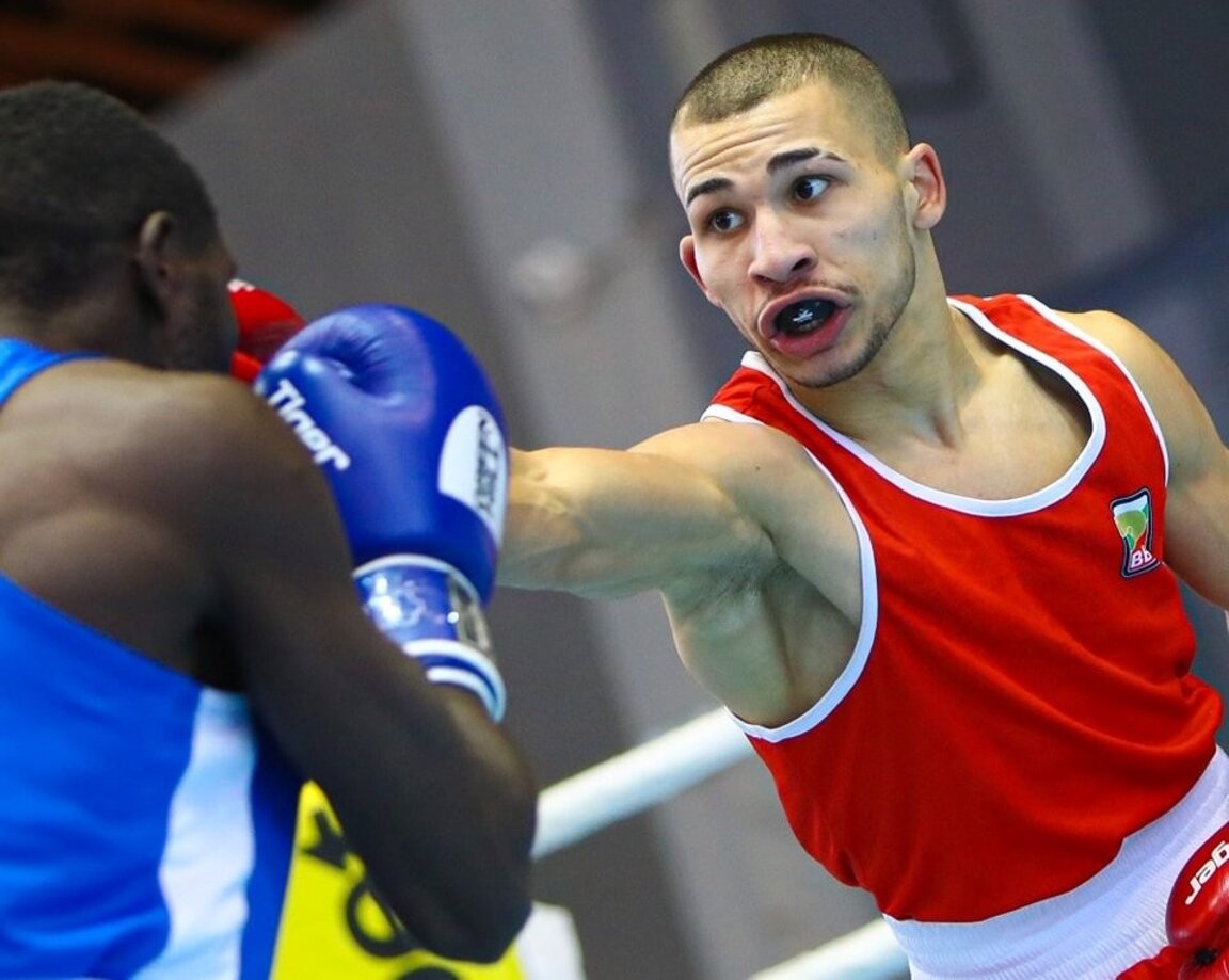 El boxeador Radoslav Rosenov conquista cuota para los Juegos Olímpicos de París