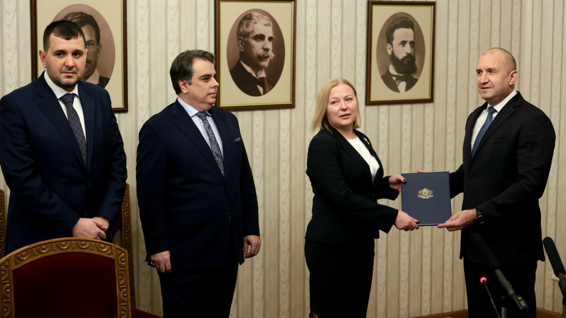 ПП-ДБ приеха и върнаха мандата за правителство