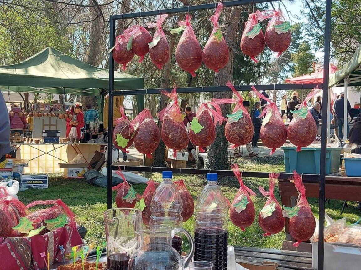 За тайната на вкусния бабек на празника в Цалапица