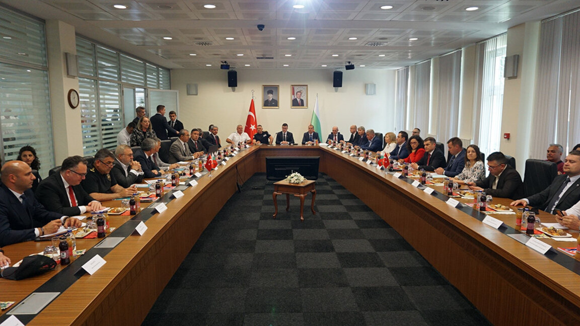 Μέτρα για την έντονη καλοκαιρινή κίνηση στα σύνορα Βουλγαρίας-Τουρκίας