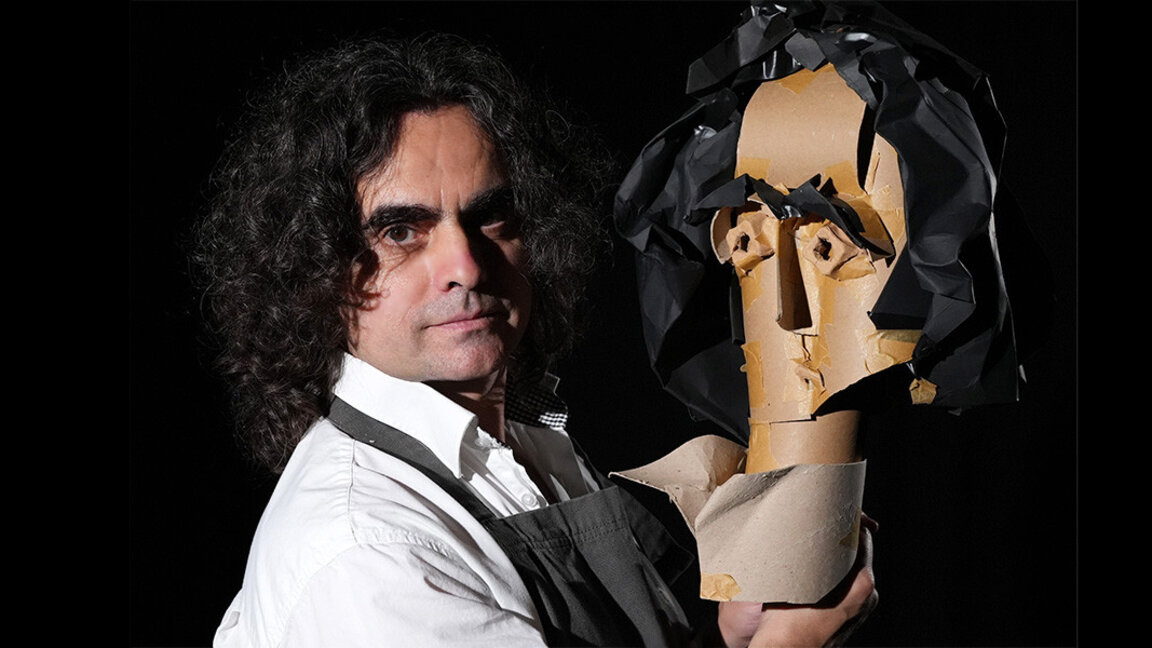 Artist Doncho Donchev represents Bulgaria at world exhibition of art from recycled materials in Qatar