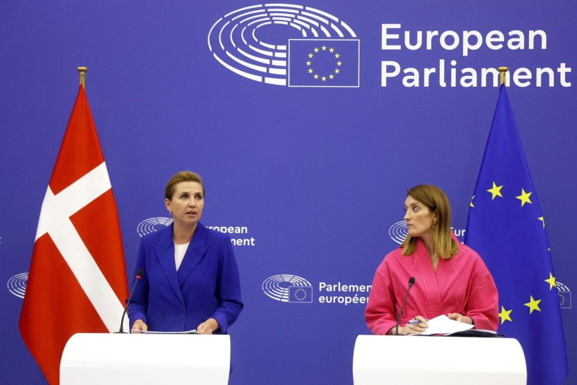 Мете Фредериксен и Роберта Мецола