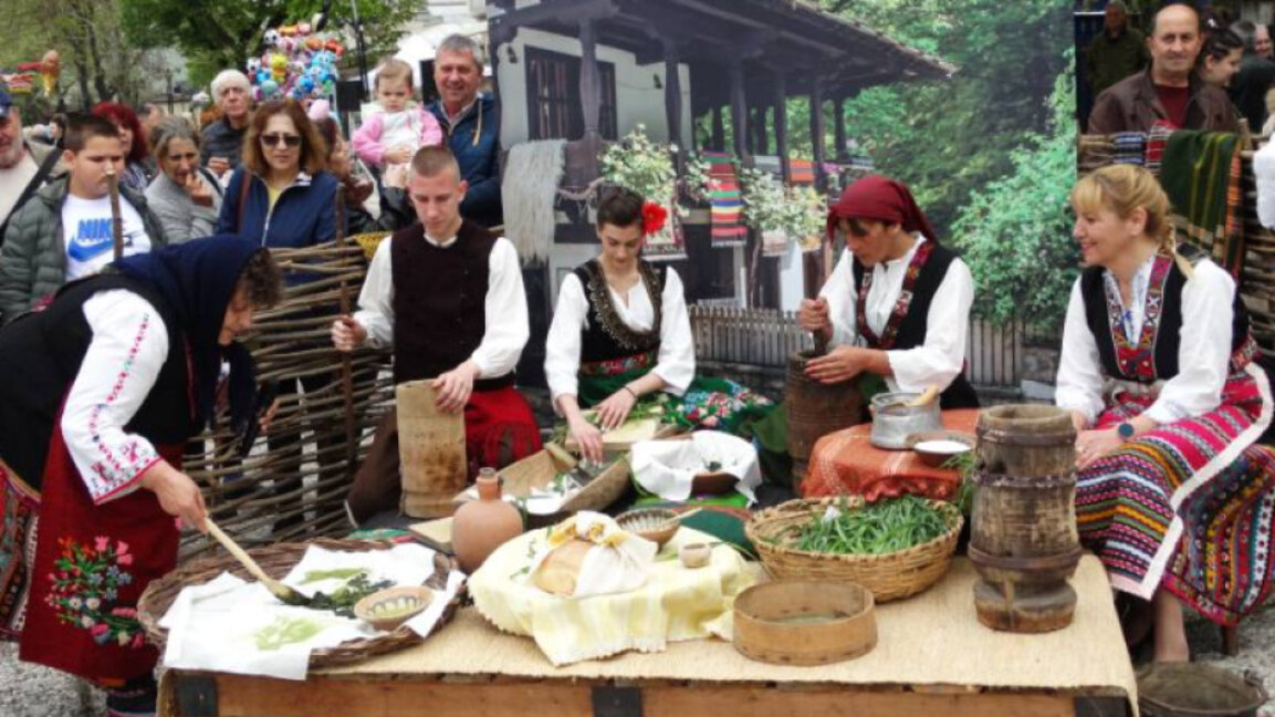 Nova Zagora con aroma a samardala