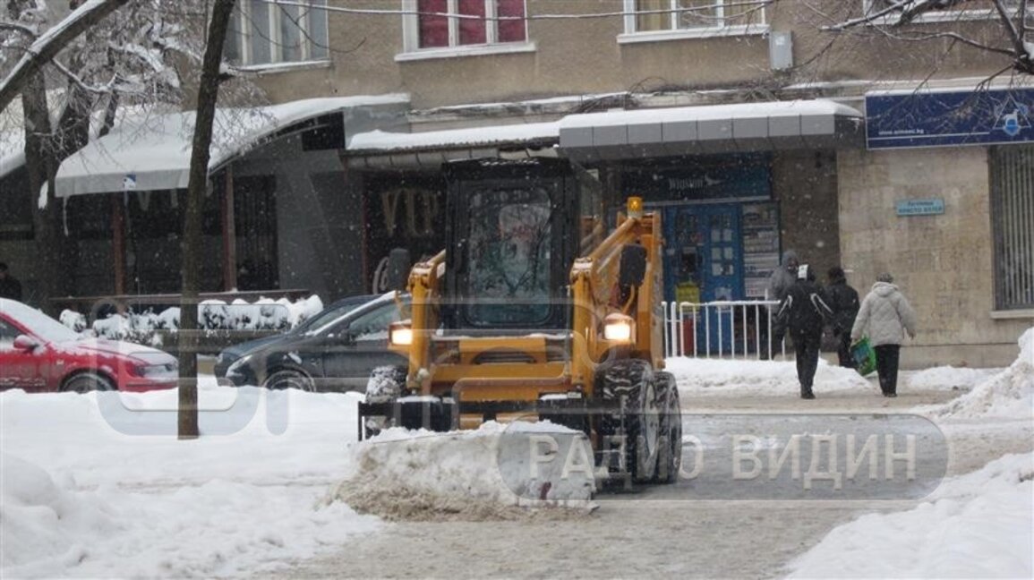 Фирма от Криводол поема зимното поддържане в община Враца