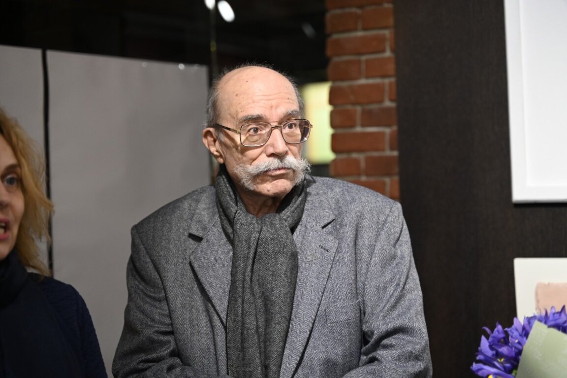 проф. Иван Газдов