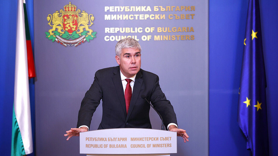 Le ministre de l’Energie n’était pas au courant de la vente de LUKOÏL Neftochim Bourgas