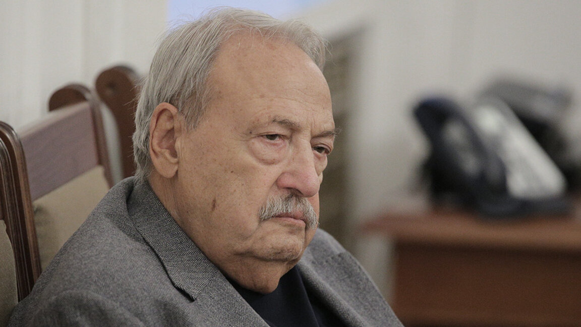Απεβίωσε ο δημοσιογράφος Ιβάν Γκαρέλοφ