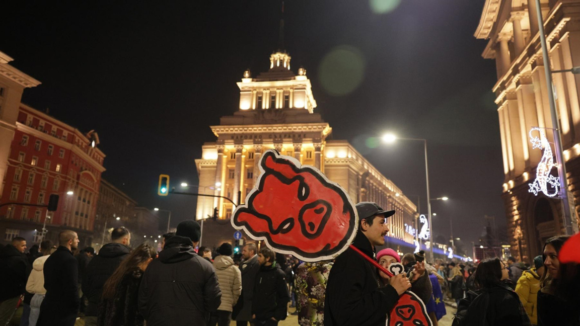 Protesters across Bulgaria demand fair elections and Peevski’s removal