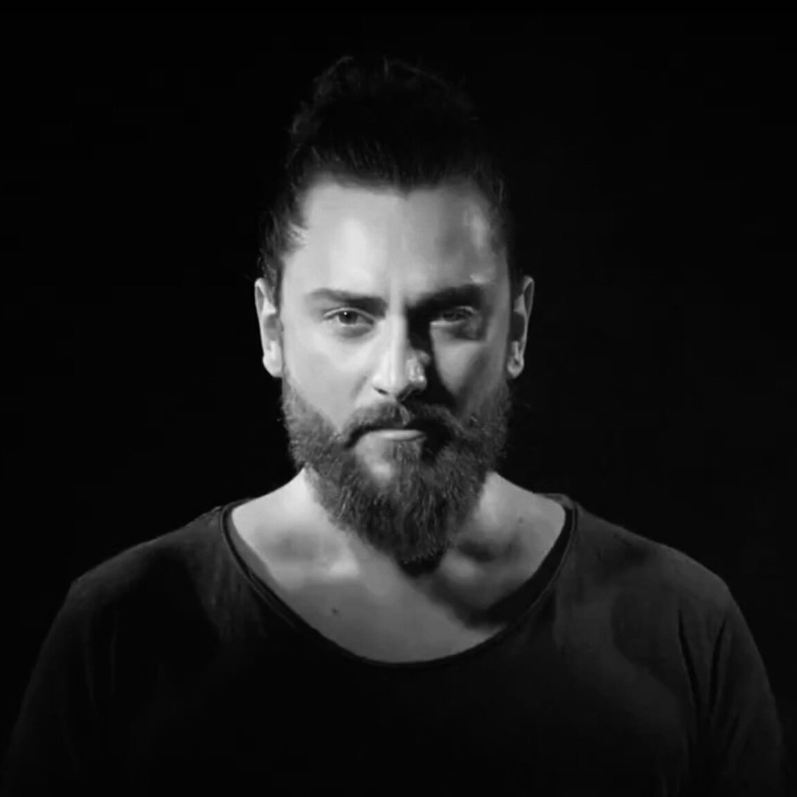 За любовта в музиката на Иван Радуловски