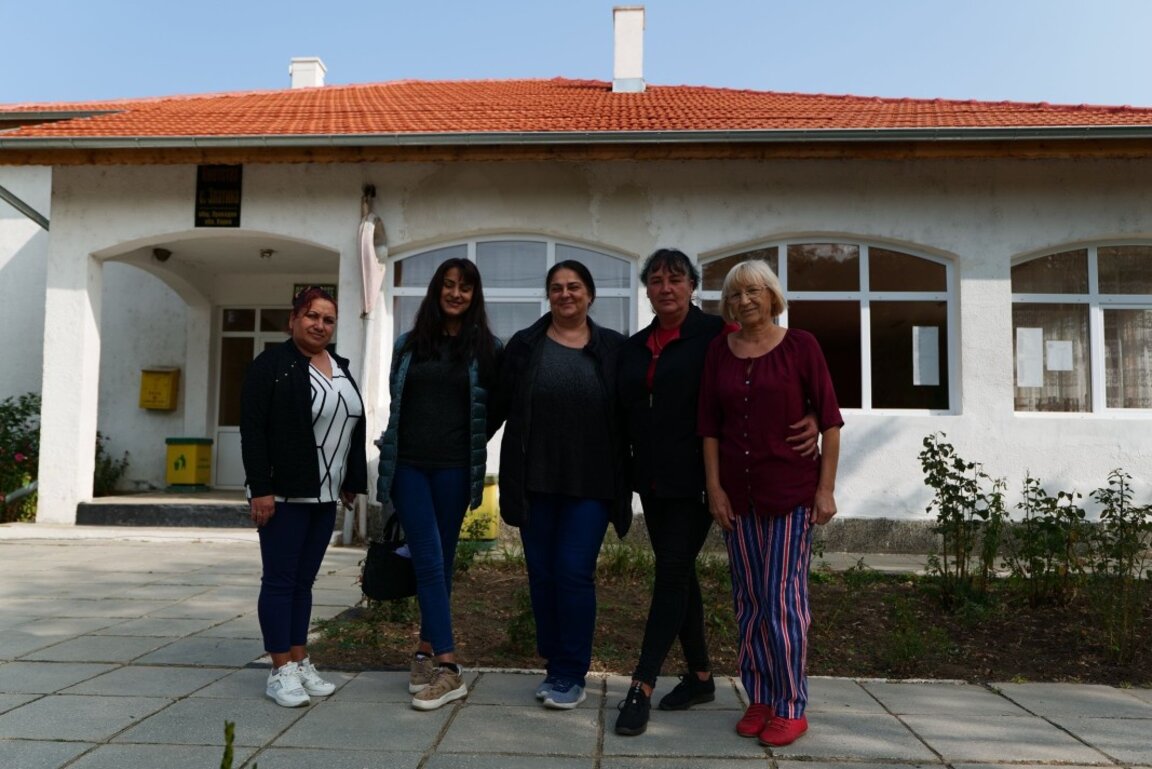 На село в Златина