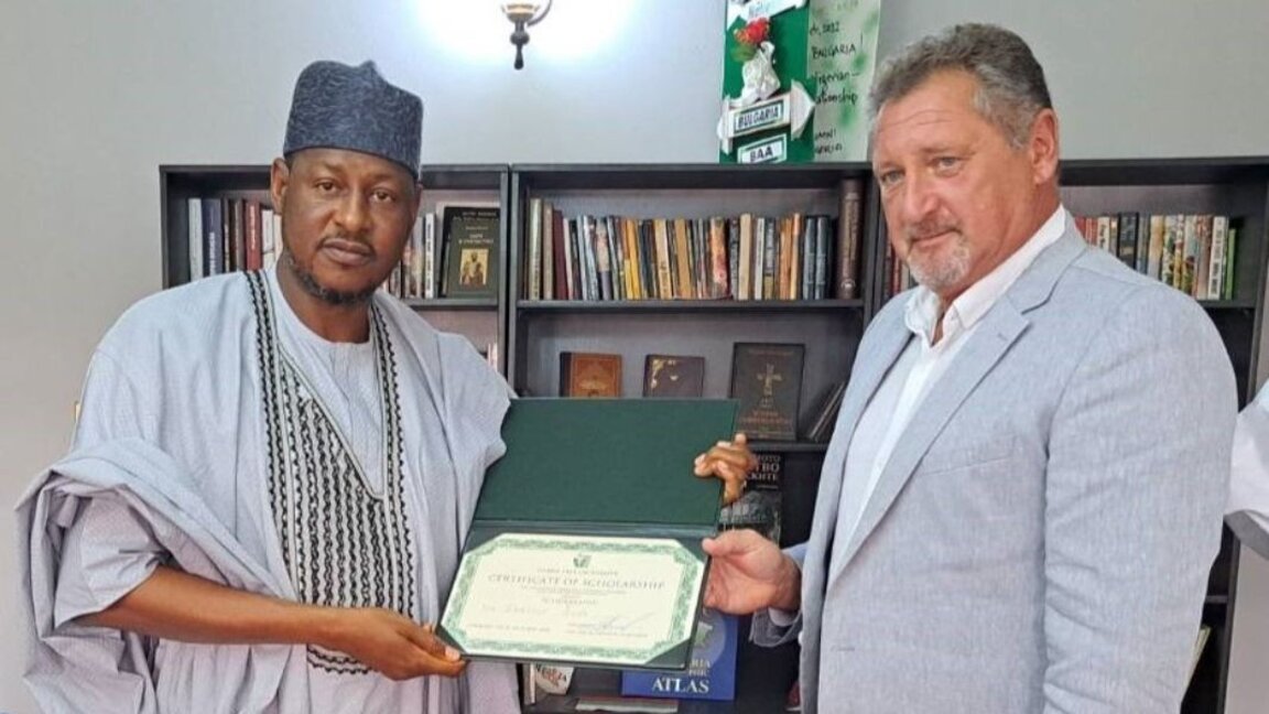 Universitatea Liberă din Varna participă la o expoziție educațională în Nigeria