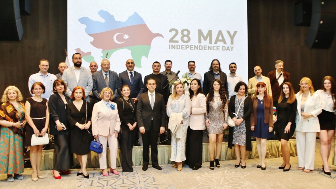 Azerbaycan Cumhuriyeti'nin Sofya Büyükelçisi resepsiyon düzenledi