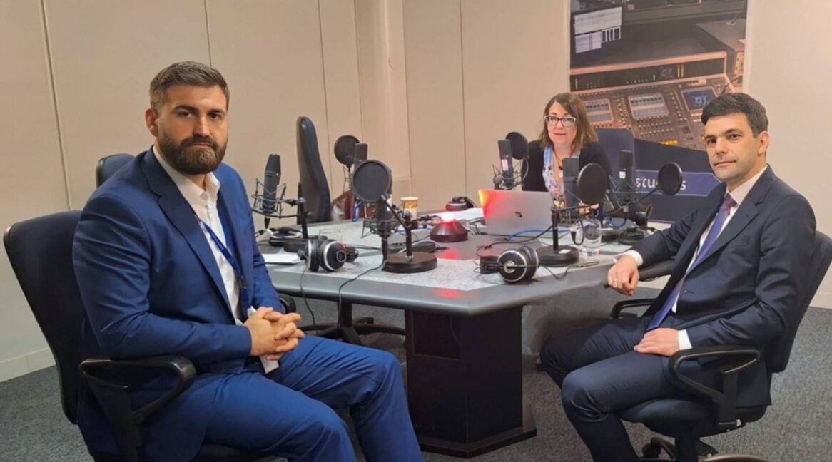 Андрей Новаков, Ирина Недева, Никола Минчев /от ляво на дясно/