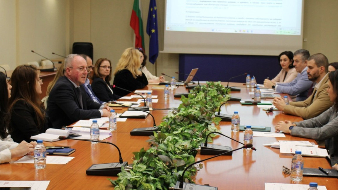 Обсъжда се промяна в наредбата за сградната инсталация за парното