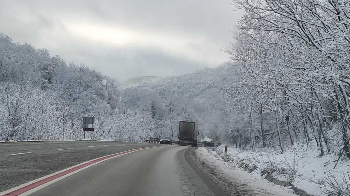 Главният път Русе–Свиленград е затворен при разклона за Преображенския манастир