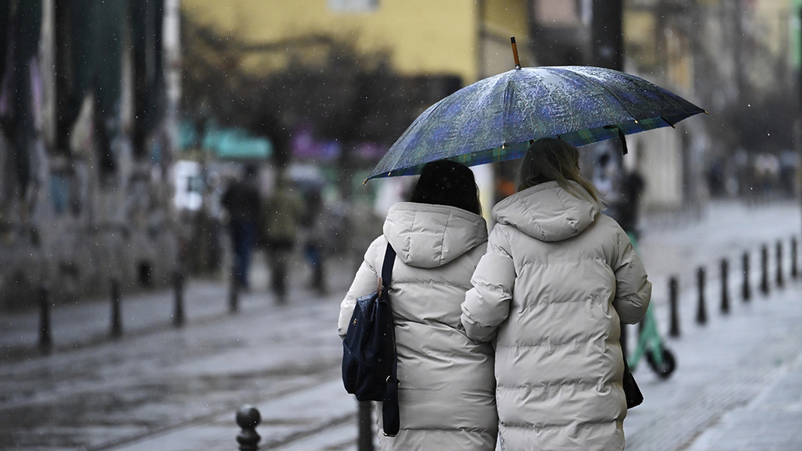 Météo: Ciel plombé et précipitations