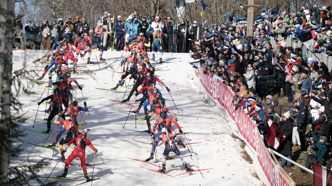 Отборът на Швеция спечели смесената щафета
