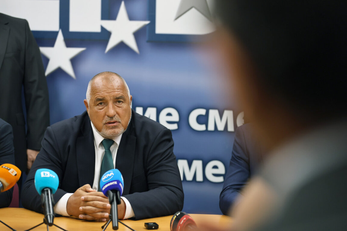 Лидерът на ГЕРБ Бойко Борисов представи кандидата на партията за кмет на Пловдив.