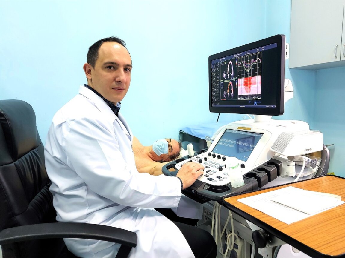 Доц. Стефан Найденов