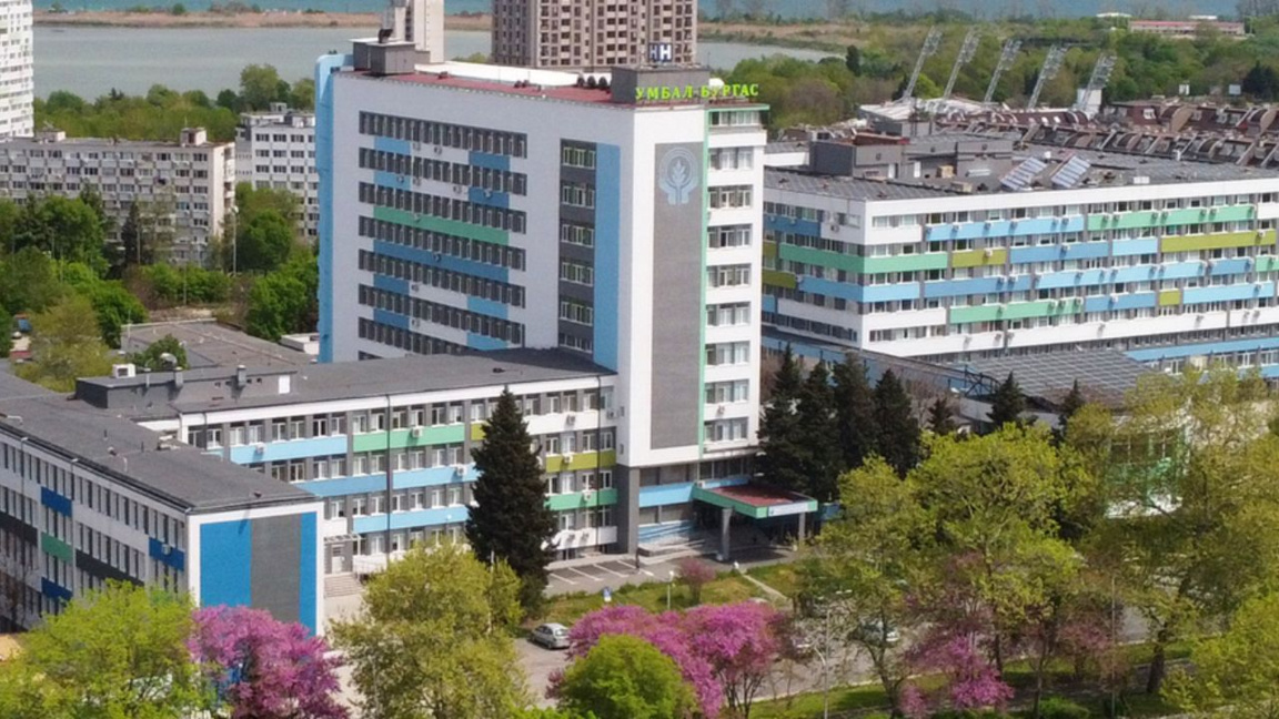 Atardamarı kesilen yaşlı adam, Burgas’ta acil ameliyatla kurtarıldı