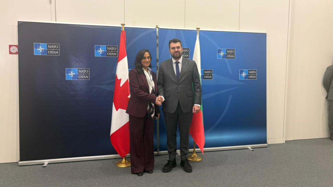 The foreign ministers of Canada and Bulgaria met in Brussels.