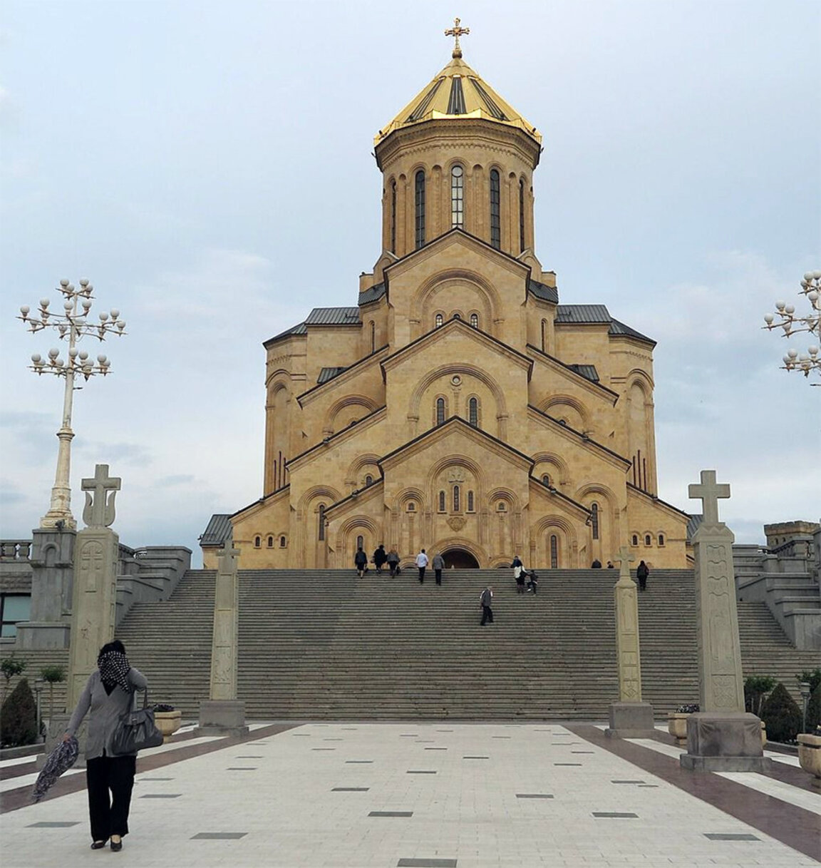 Митрополит Антоний в сослужении совершит Божественную литургию в Тбилиси