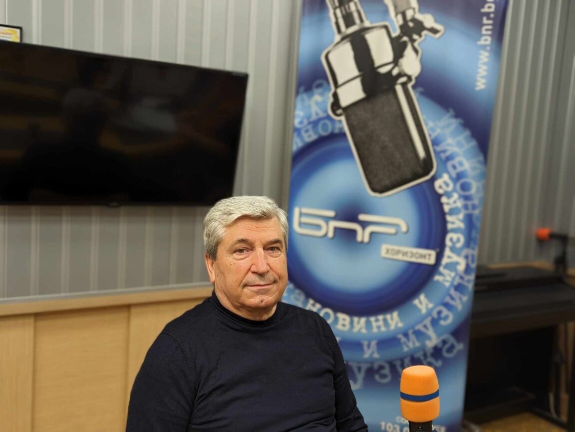 Илиян Василев