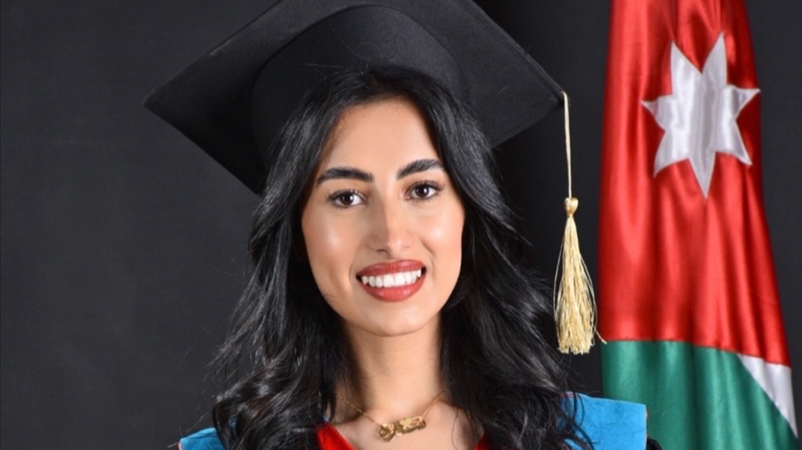 Сара Алфайез