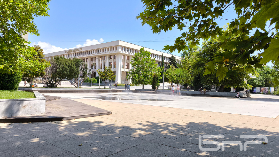 Окръжната прокуратура в Бургас задържа мъж за убийството в Несебър