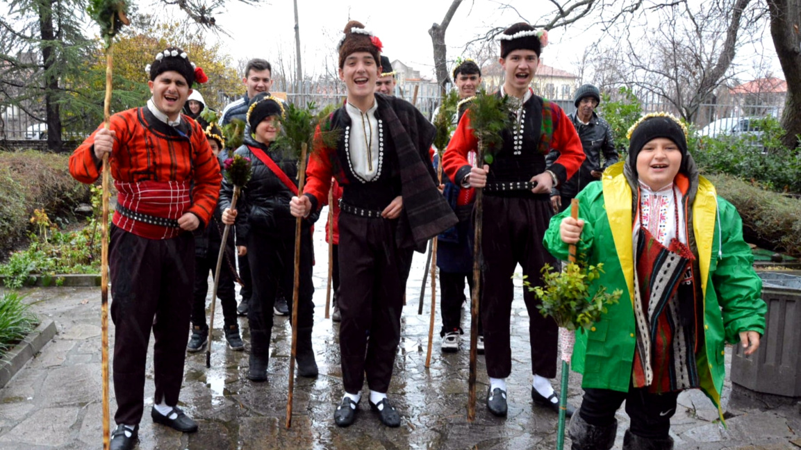 Коледарите на с. Узунджово