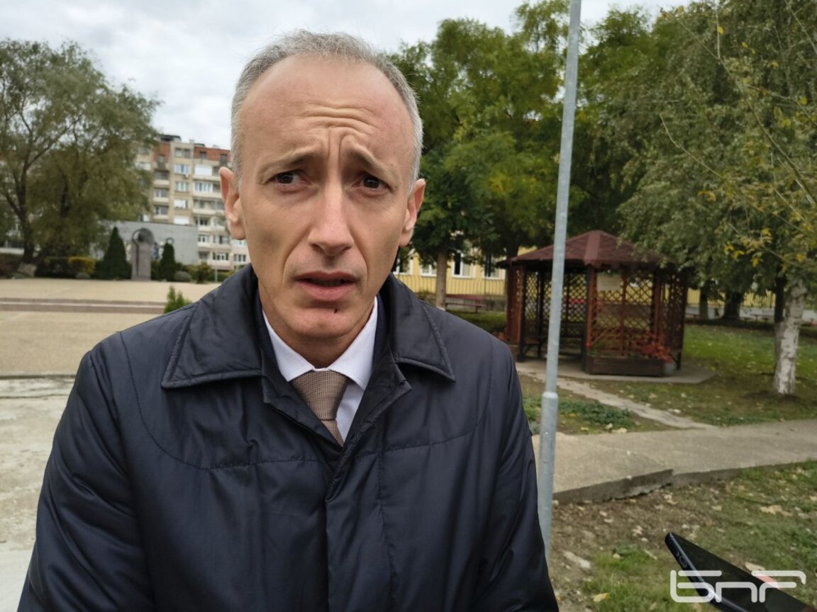 Министърът на образованието и науката Красимир Вълчев