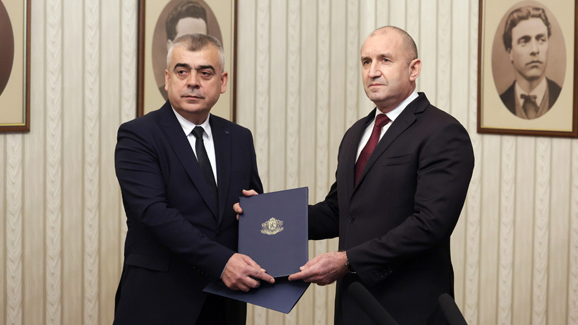 Bulgaria heads to early elections after three failed cabinet-forming mandates