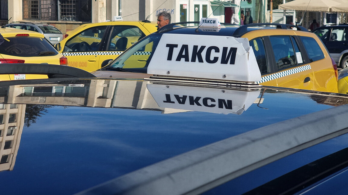 Столичните таксита с нови цени, днес СОС ще ги определи