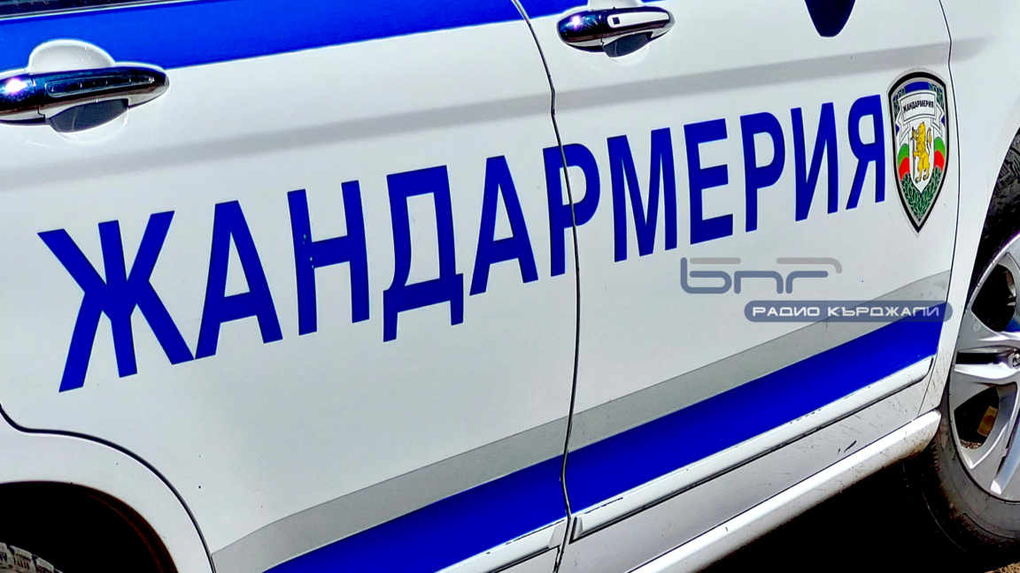 80-годишна жена падна от шестия етаж в Кърджали